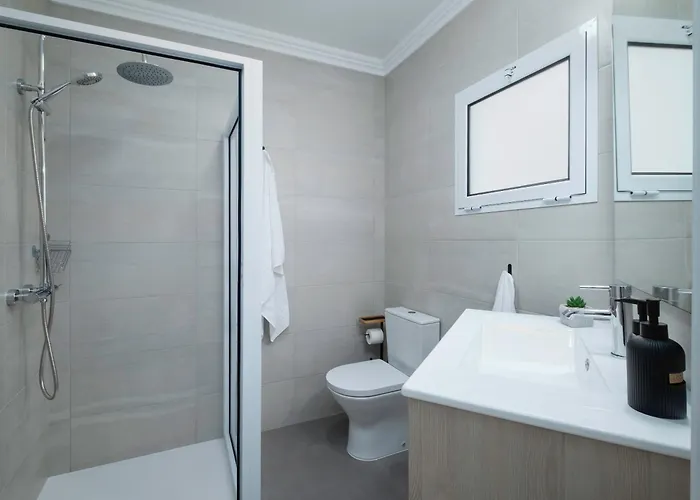 Casa Da Nova By Azorean Living بيت للعطل